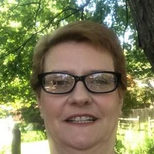 Meet your Posher, Valerie